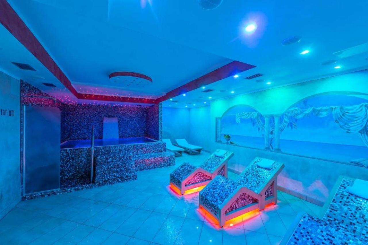 Garda Suite Hotel (Adults Only) ลีโมเนซุลการ์ดา ภายนอก รูปภาพ